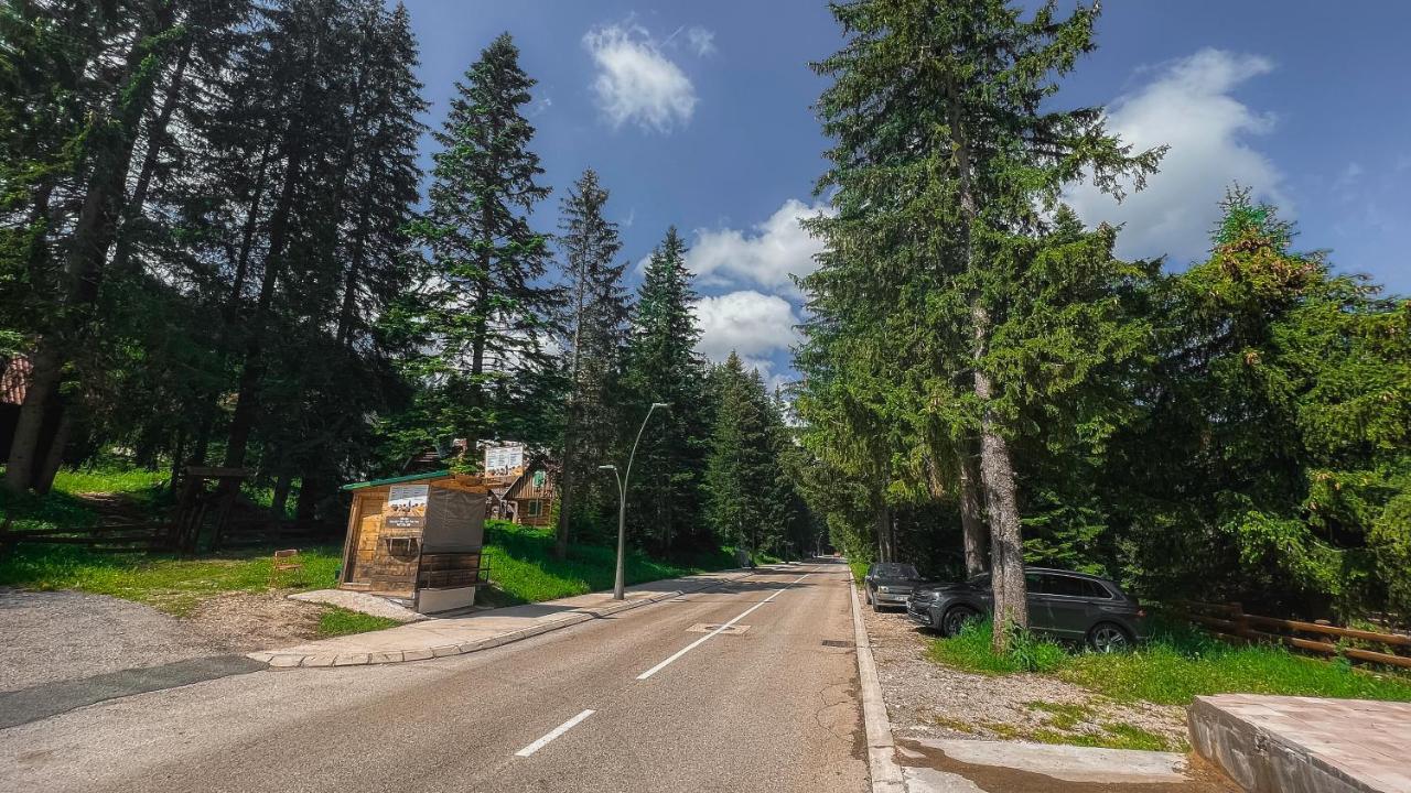Lux Jl * Zabljak (Zabljak)